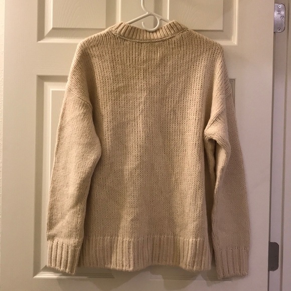 💖 Victoria Secret PINK boyfriend Sweater - Picture 7 of 10